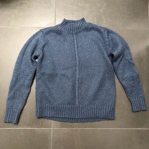 Philosophy sweater, size S